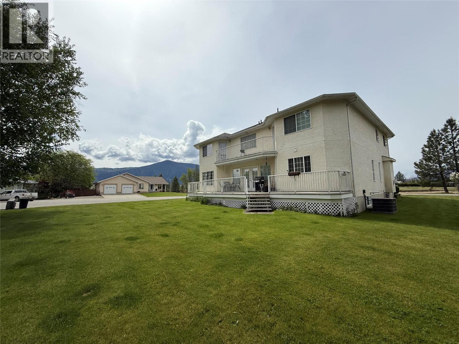 7760 Columbia Drive, Grand Forks, British Columbia  V0H 1H2 - Photo 4 - 10390636