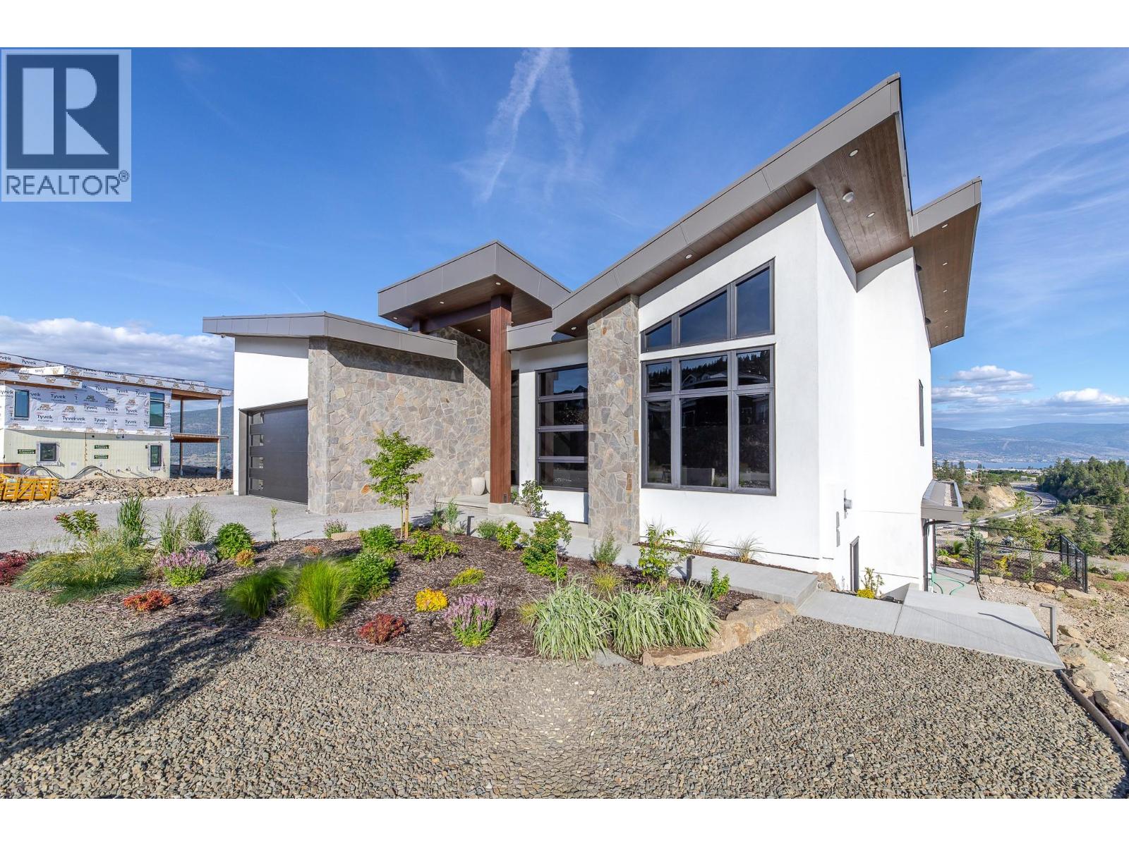 18657 Mckenzie Court, Summerland, British Columbia  V0H 1Z3 - Photo 2 - 10386965