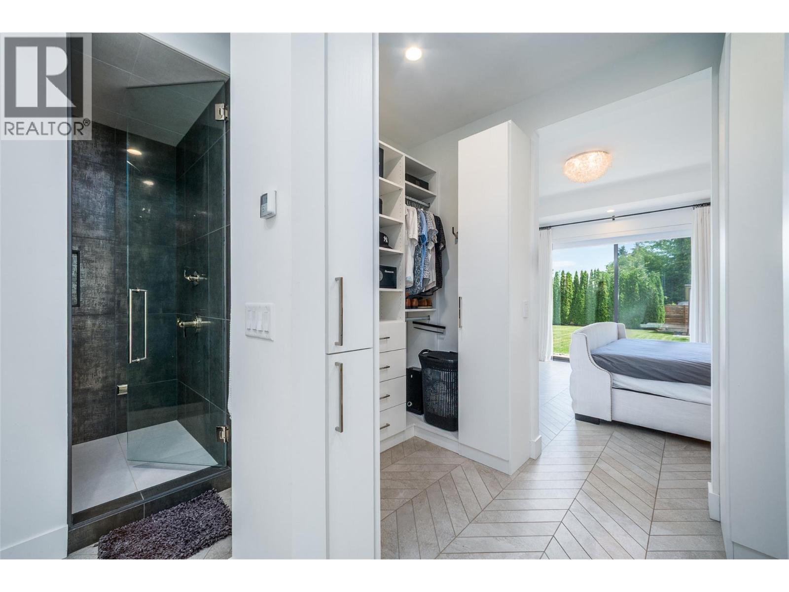 3567 Lakeshore Road, Kelowna, British Columbia  V1W 3K1 - Photo 42 - 10390616