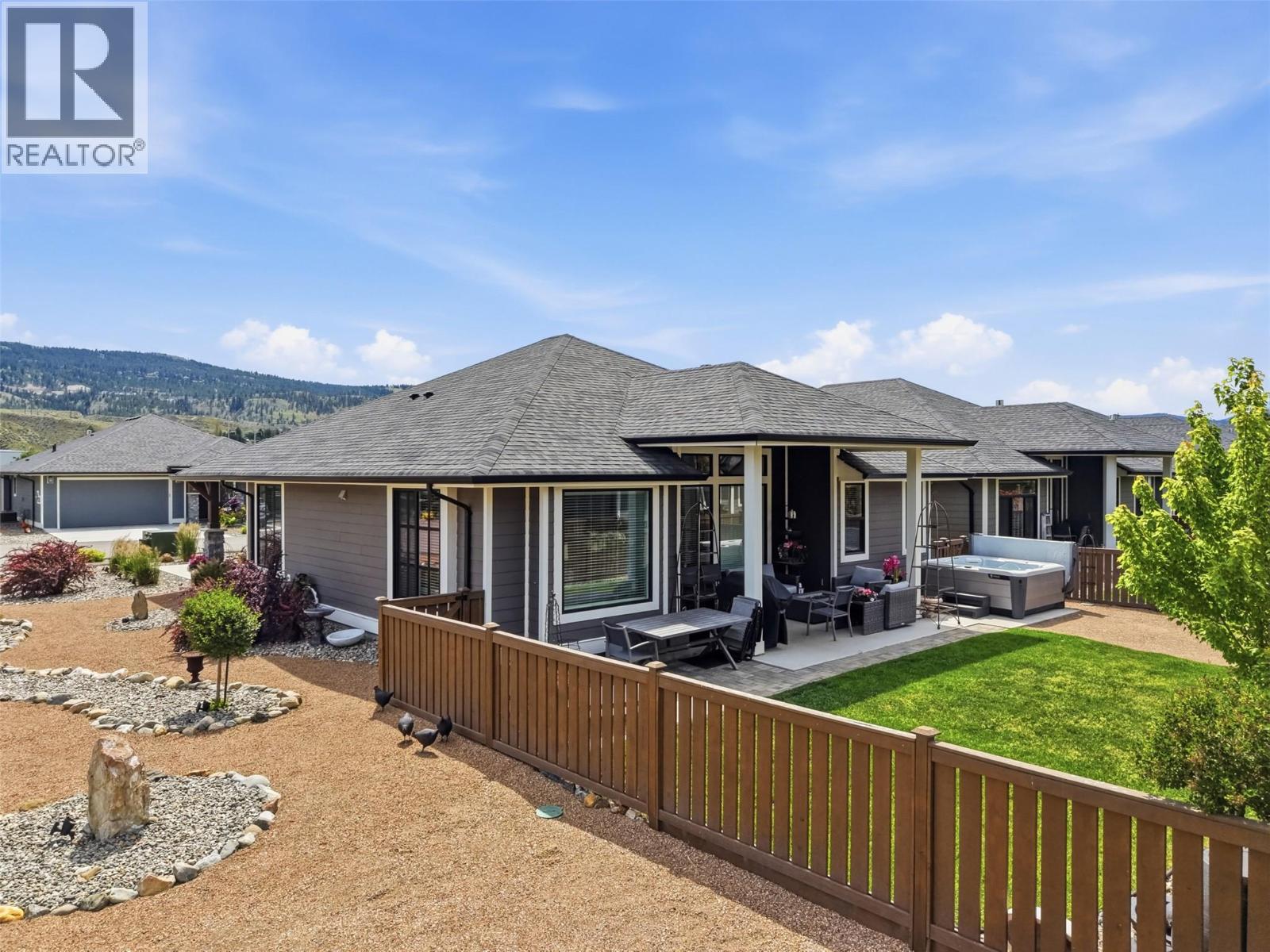 641 Shuswap Road E Unit# 327, Kamloops, British Columbia  V2H 0E2 - Photo 2 - 10390484