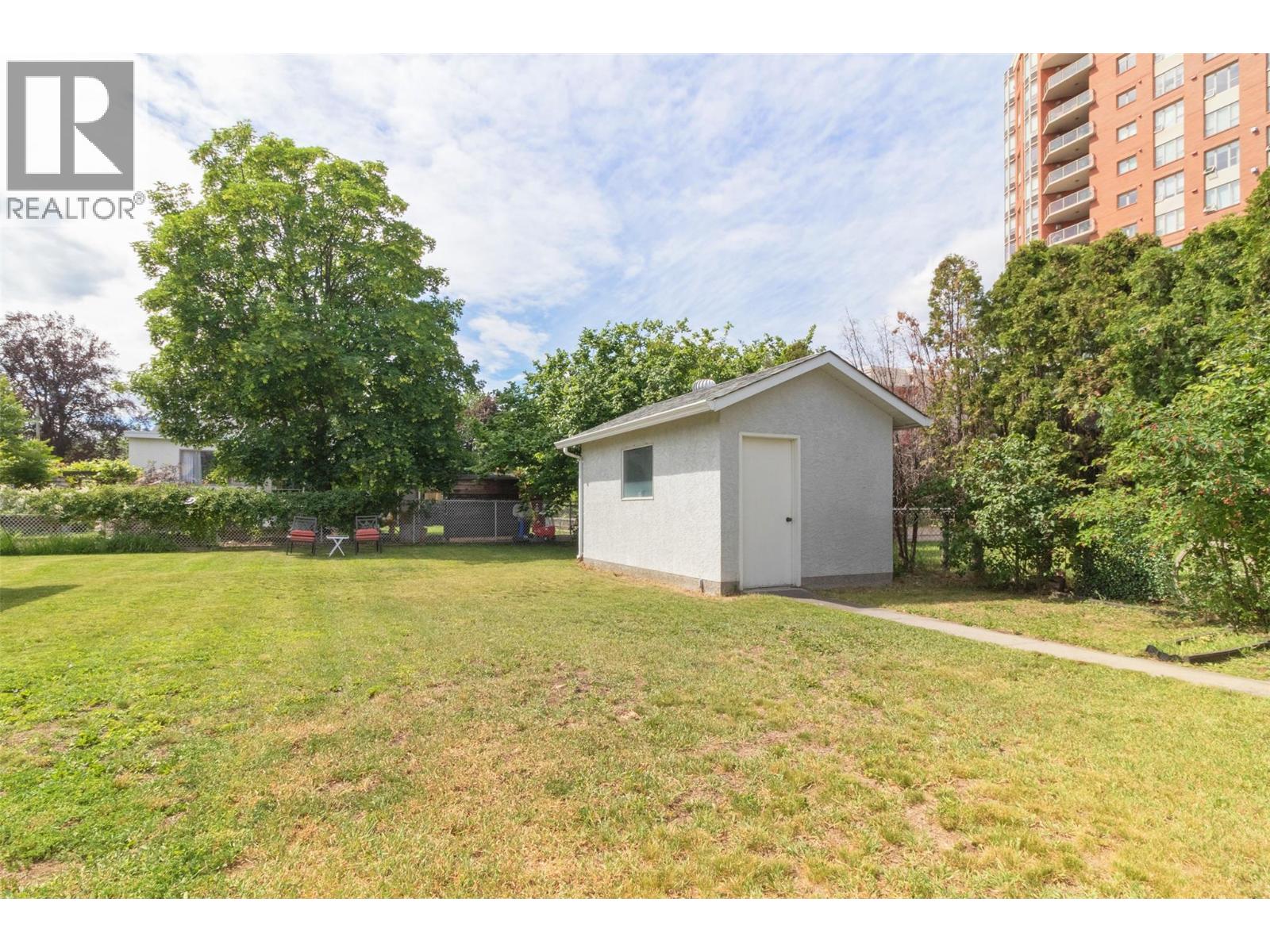 1171 Lawson Avenue, Kelowna, British Columbia  V1Y 6T8 - Photo 30 - 10390495