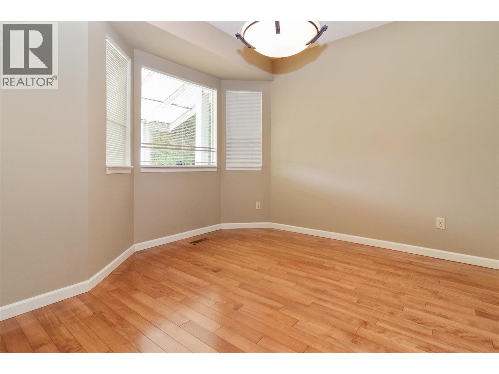 1171 Lawson Avenue, Kelowna, British Columbia  V1Y 6T8 - Photo 6 - 10390495