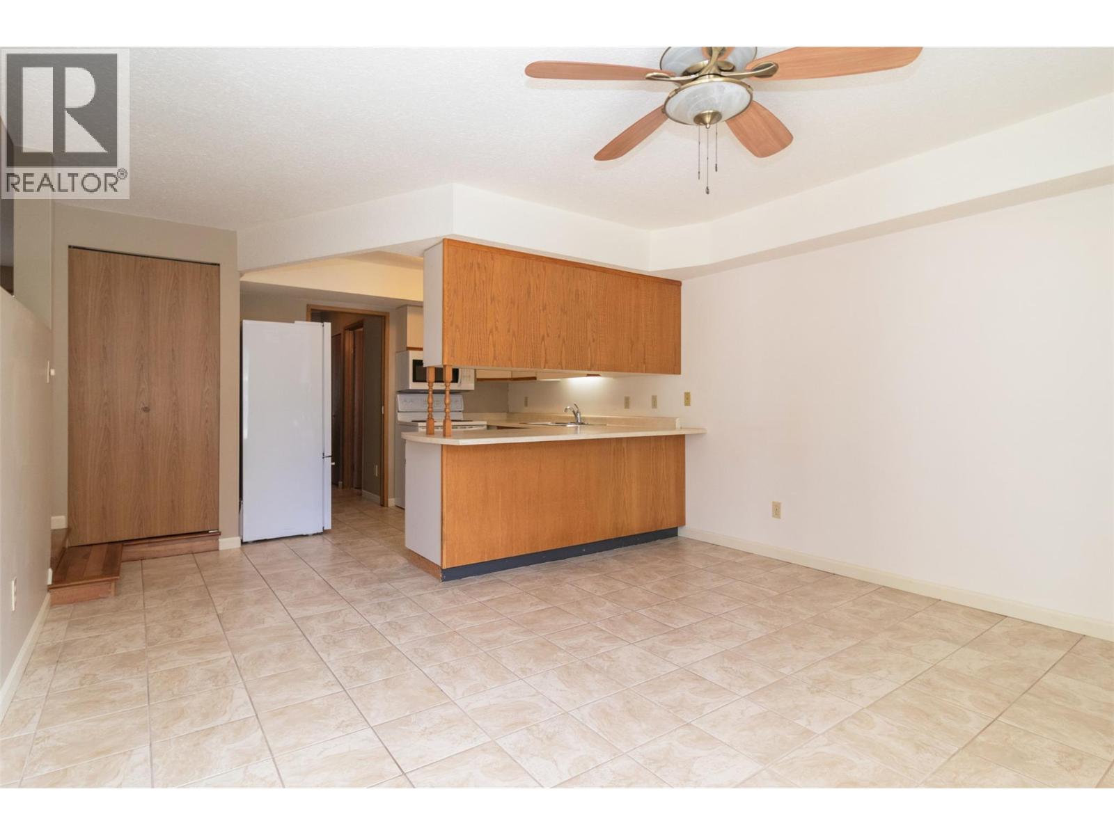 1171 Lawson Avenue, Kelowna, British Columbia  V1Y 6T8 - Photo 8 - 10390495