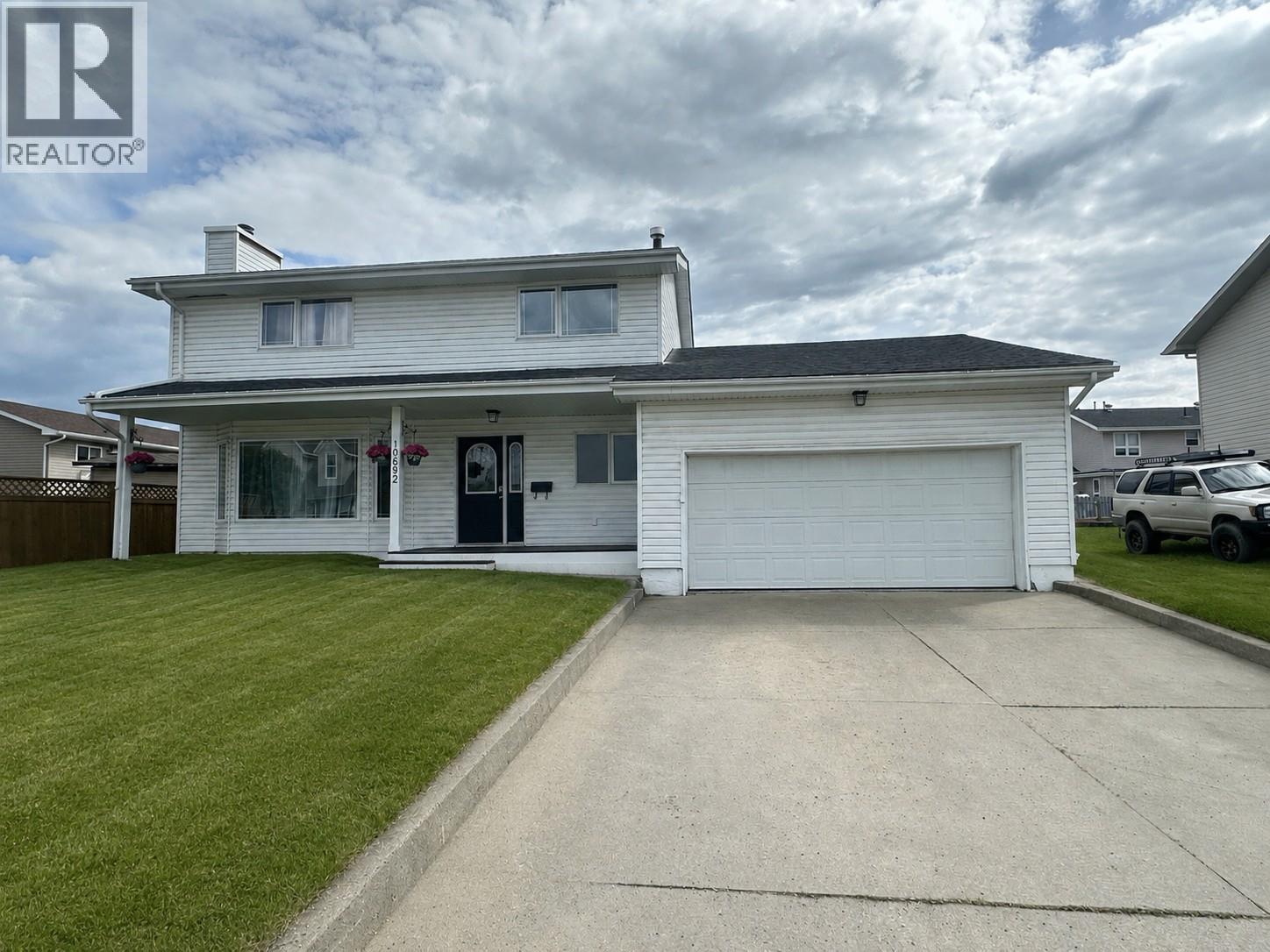 10692 Cottonwood Crescent, dawson creek, British Columbia