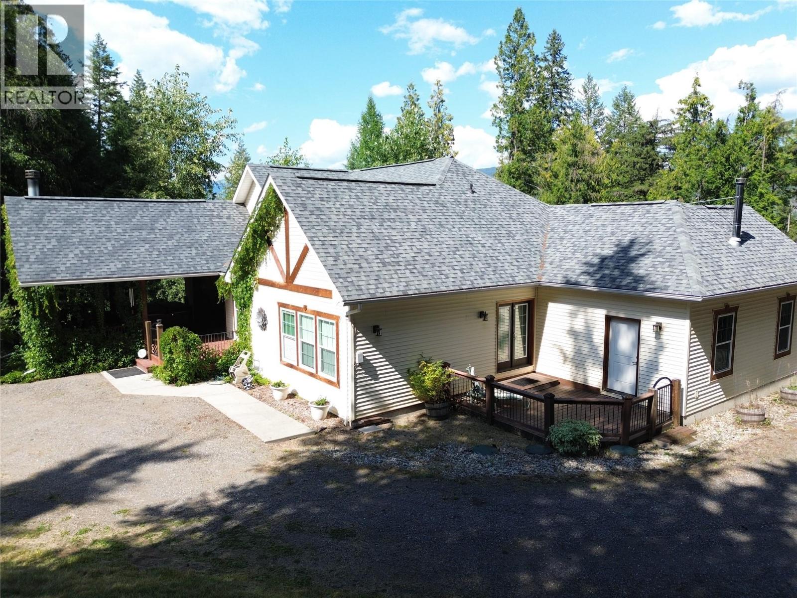 1615 Beech Road, Christina Lake, British Columbia  V0H 1E0 - Photo 7 - 10390654