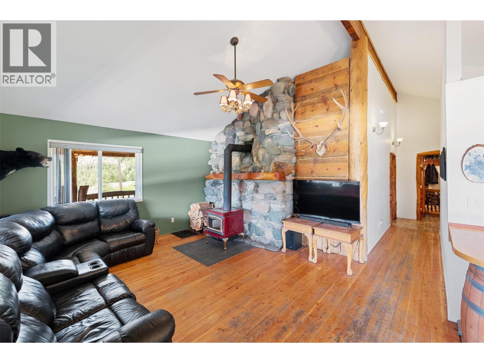 875 Sheep Creek Road, Kaleden, British Columbia  V0H 1K0 - Photo 14 - 10390645