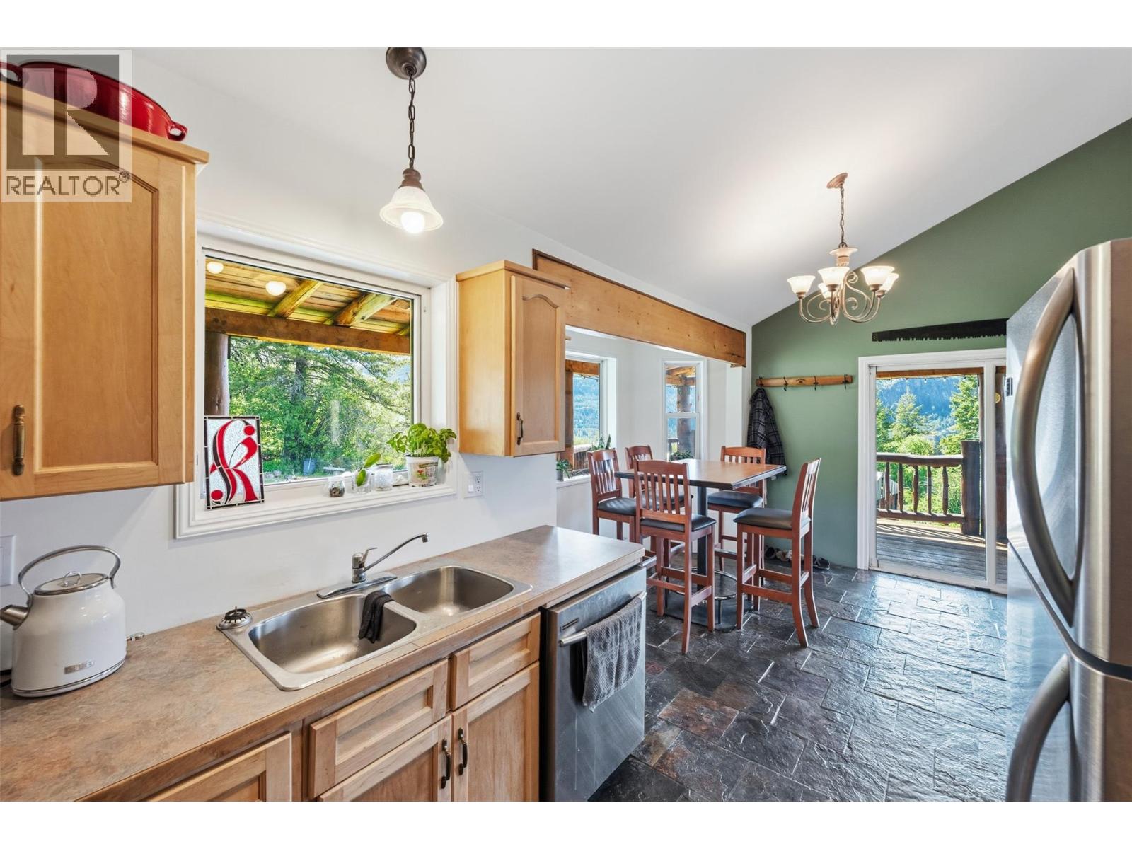 875 Sheep Creek Road, Kaleden, British Columbia  V0H 1K0 - Photo 18 - 10390645