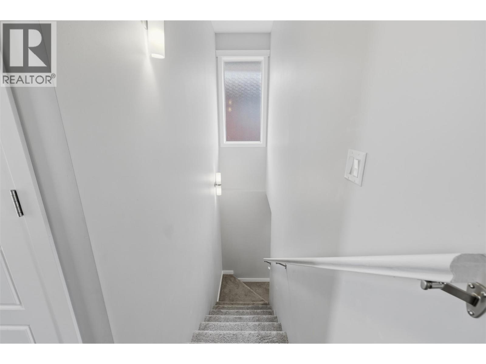 2104 Doubletree Crescent, Kamloops, British Columbia  V2B 0E9 - Photo 34 - 10389581