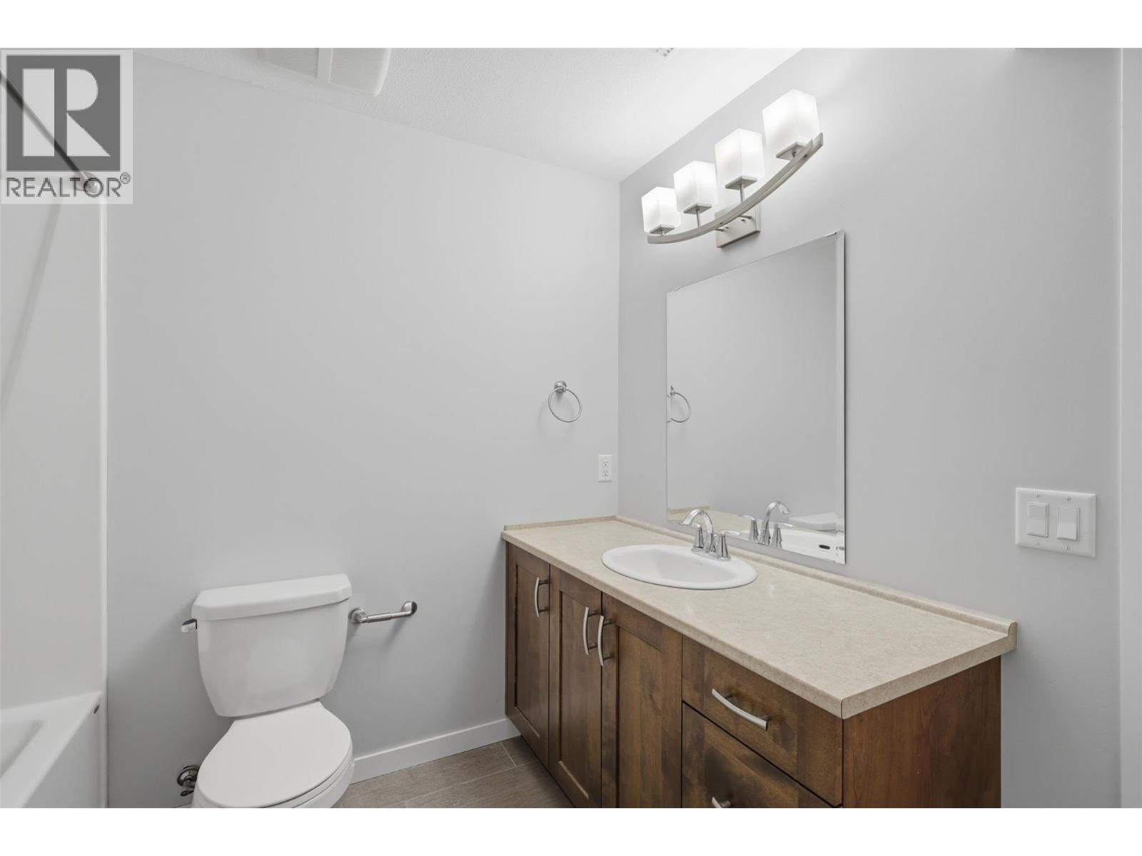 2104 Doubletree Crescent, Kamloops, British Columbia  V2B 0E9 - Photo 51 - 10389581