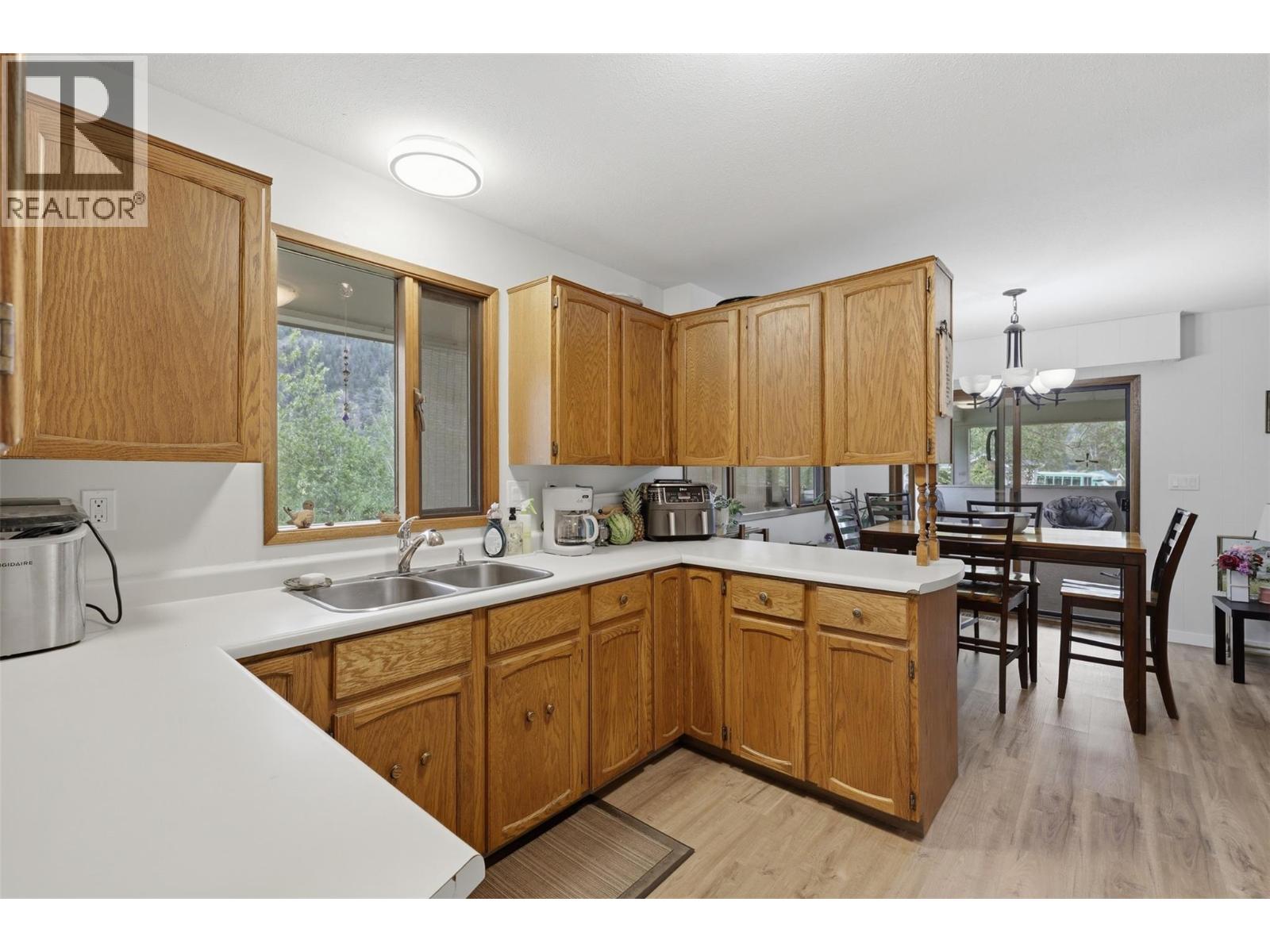 216 Mclure Ferry Road, Kamloops, British Columbia  V0E 1E0 - Photo 17 - 10390627