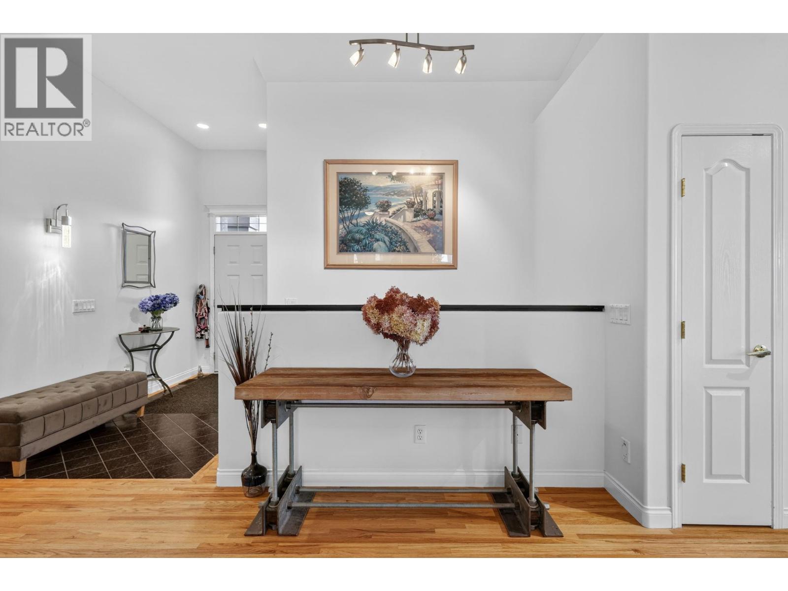 3117 Capistrano Court, Kelowna, British Columbia  V1V 2A2 - Photo 10 - 10390120