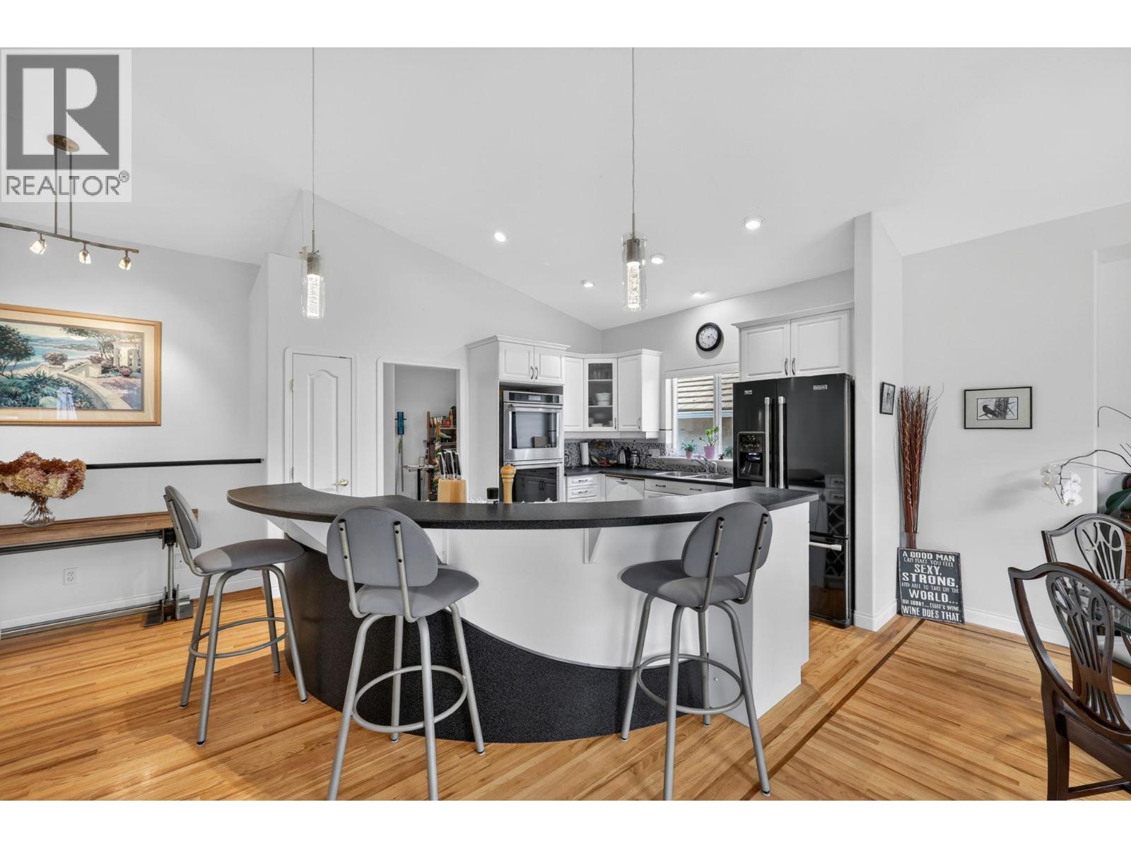 3117 Capistrano Court, Kelowna, British Columbia  V1V 2A2 - Photo 11 - 10390120