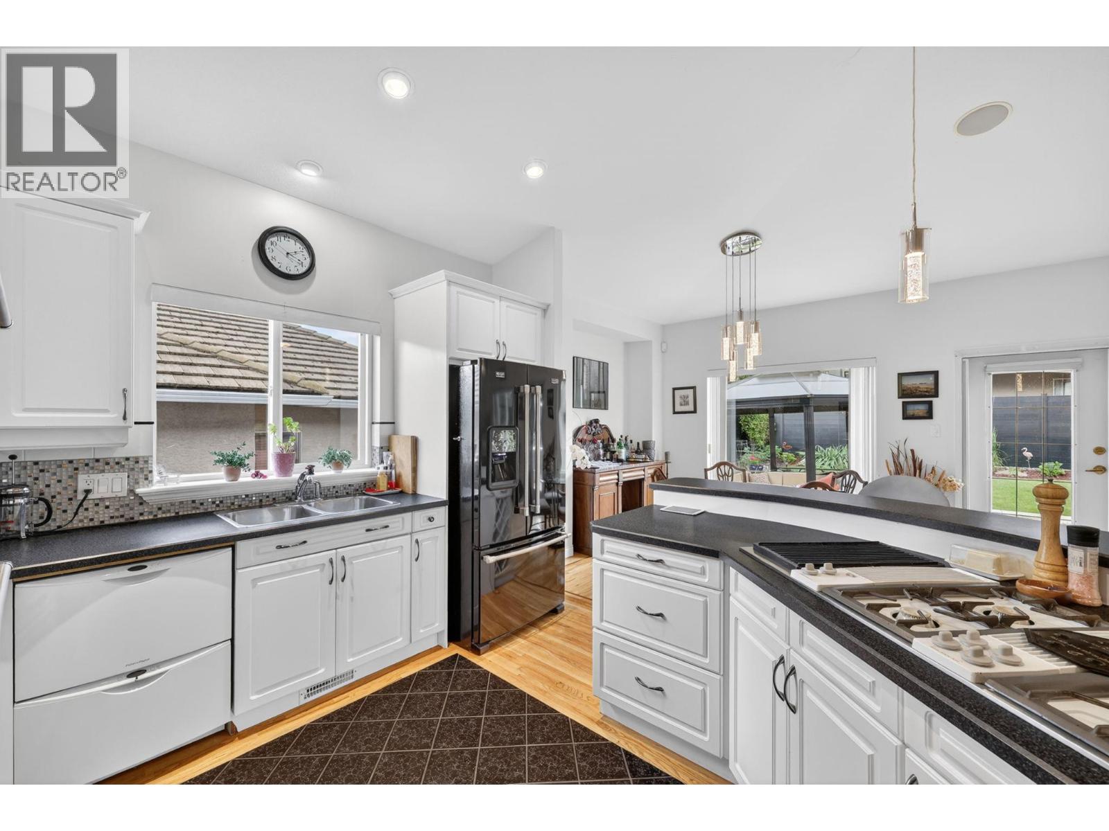 3117 Capistrano Court, Kelowna, British Columbia  V1V 2A2 - Photo 17 - 10390120