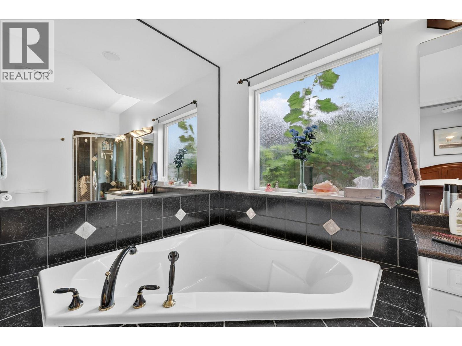 3117 Capistrano Court, Kelowna, British Columbia  V1V 2A2 - Photo 25 - 10390120