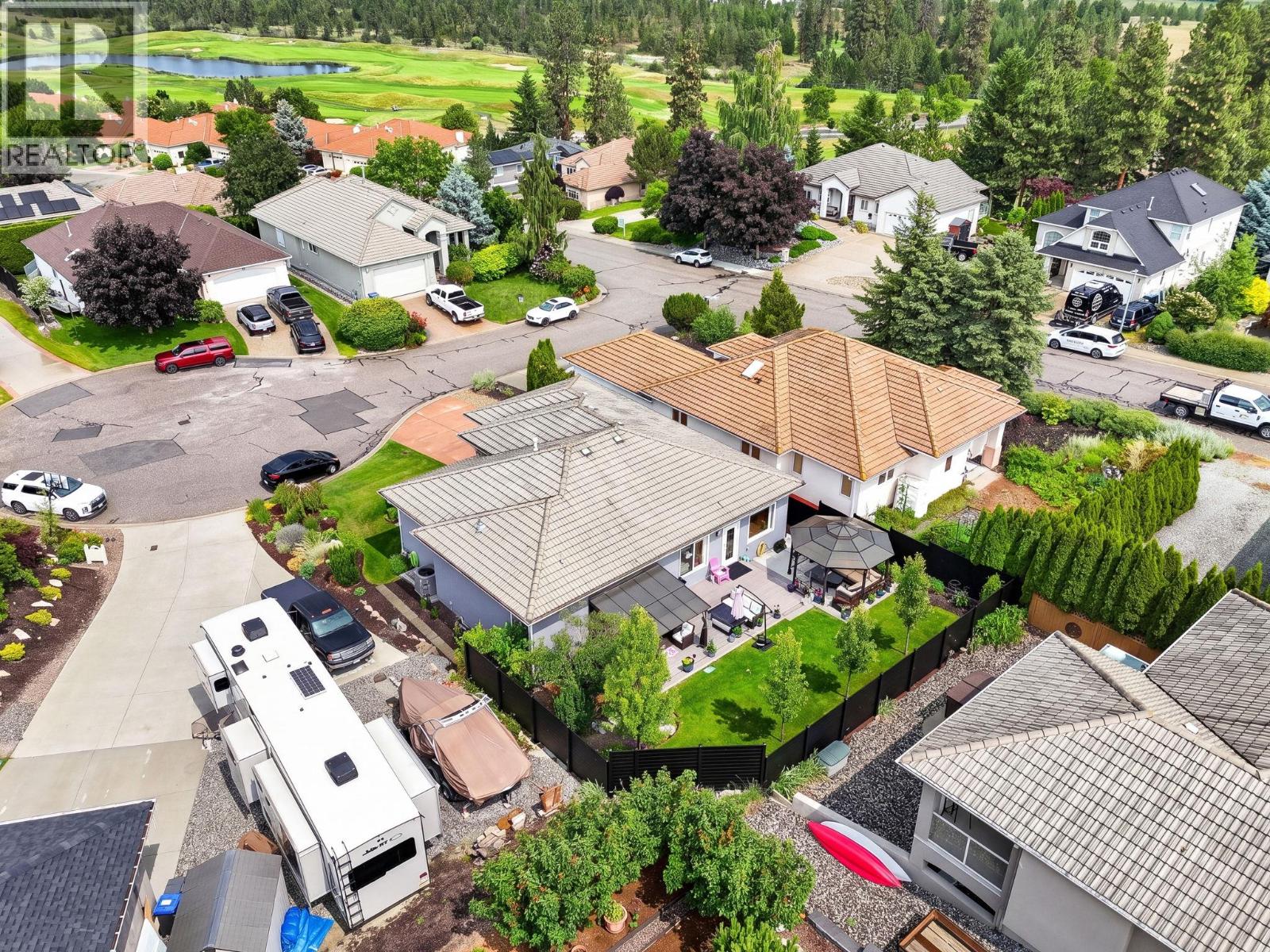 3117 Capistrano Court, Kelowna, British Columbia  V1V 2A2 - Photo 3 - 10390120