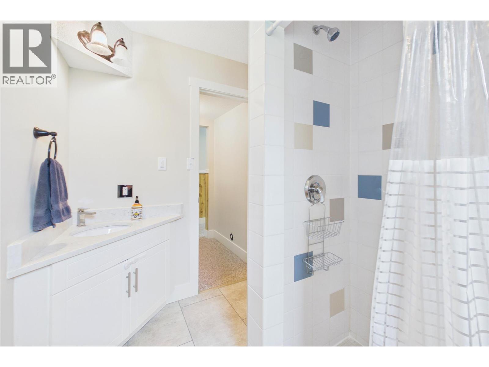 2483 Chieftain Road, West Kelowna, British Columbia  V4T 1N3 - Photo 38 - 10389751