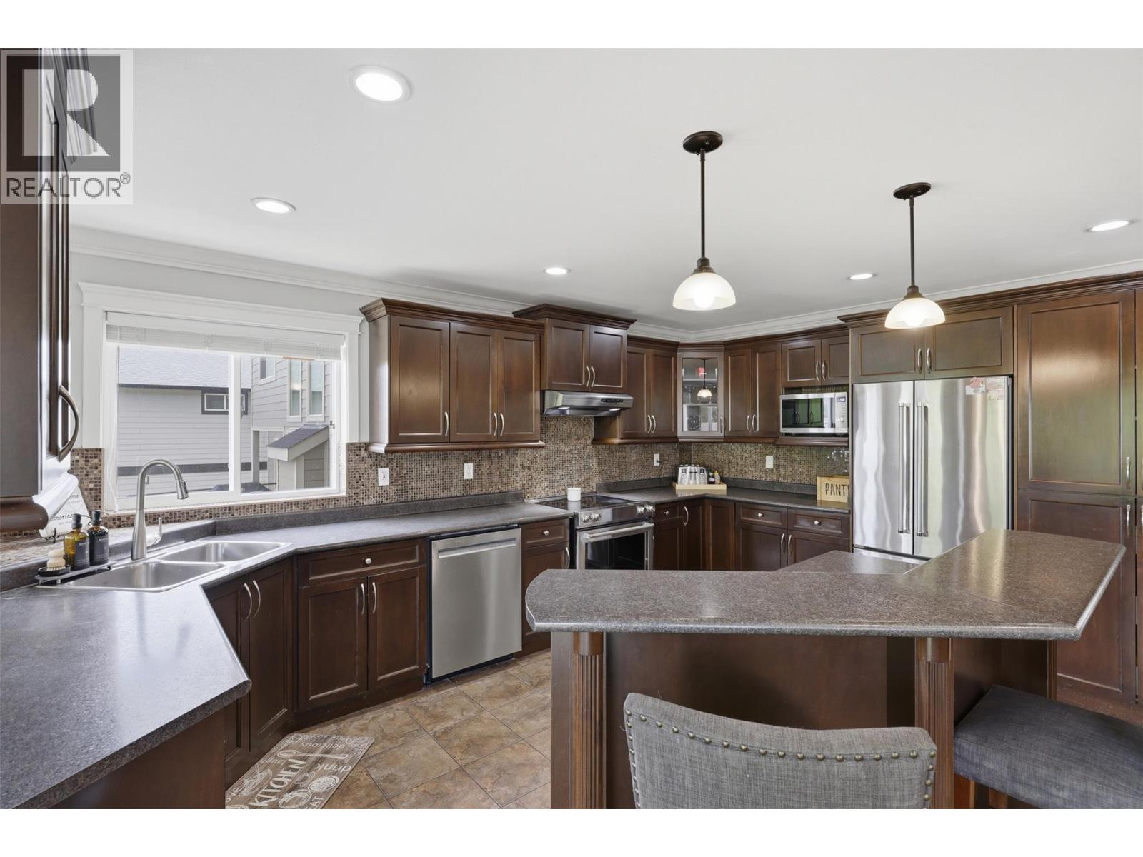 1716 Foxtail Drive, Kamloops, British Columbia  V1S 0B1 - Photo 18 - 10390652