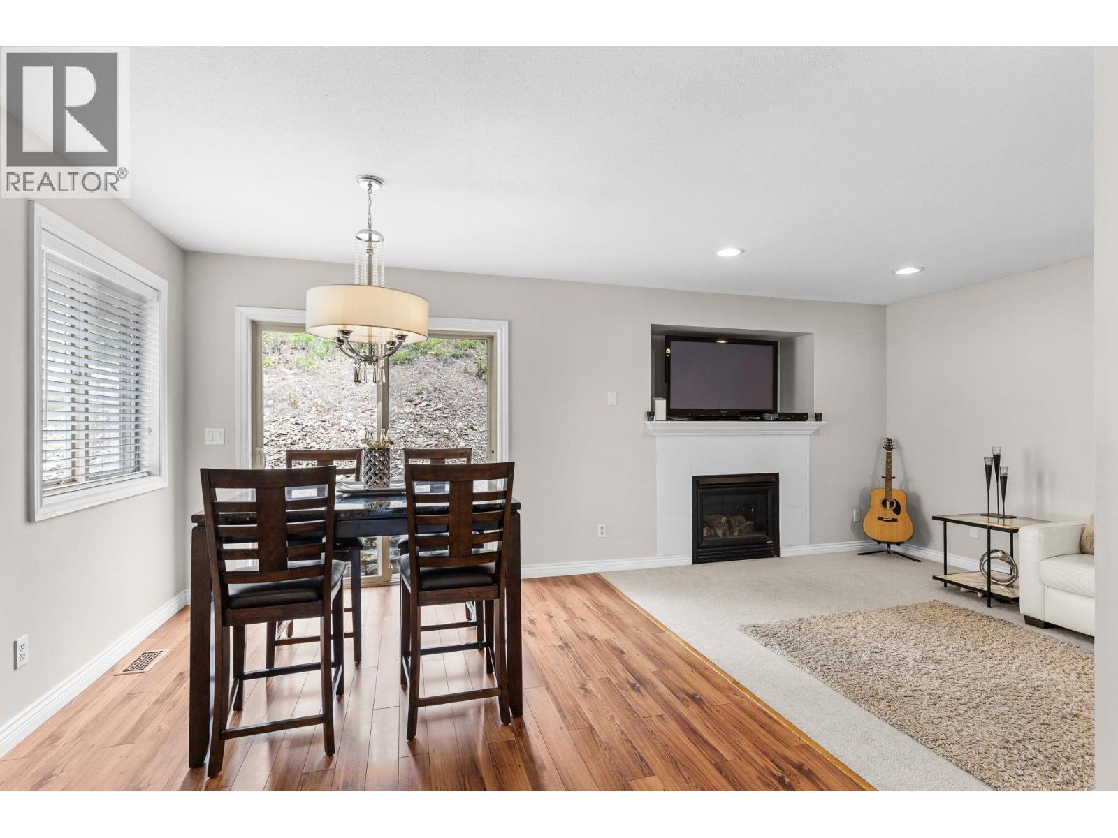 2042 Moonbeam Close, West Kelowna, British Columbia  V1Z 3X9 - Photo 25 - 10390011