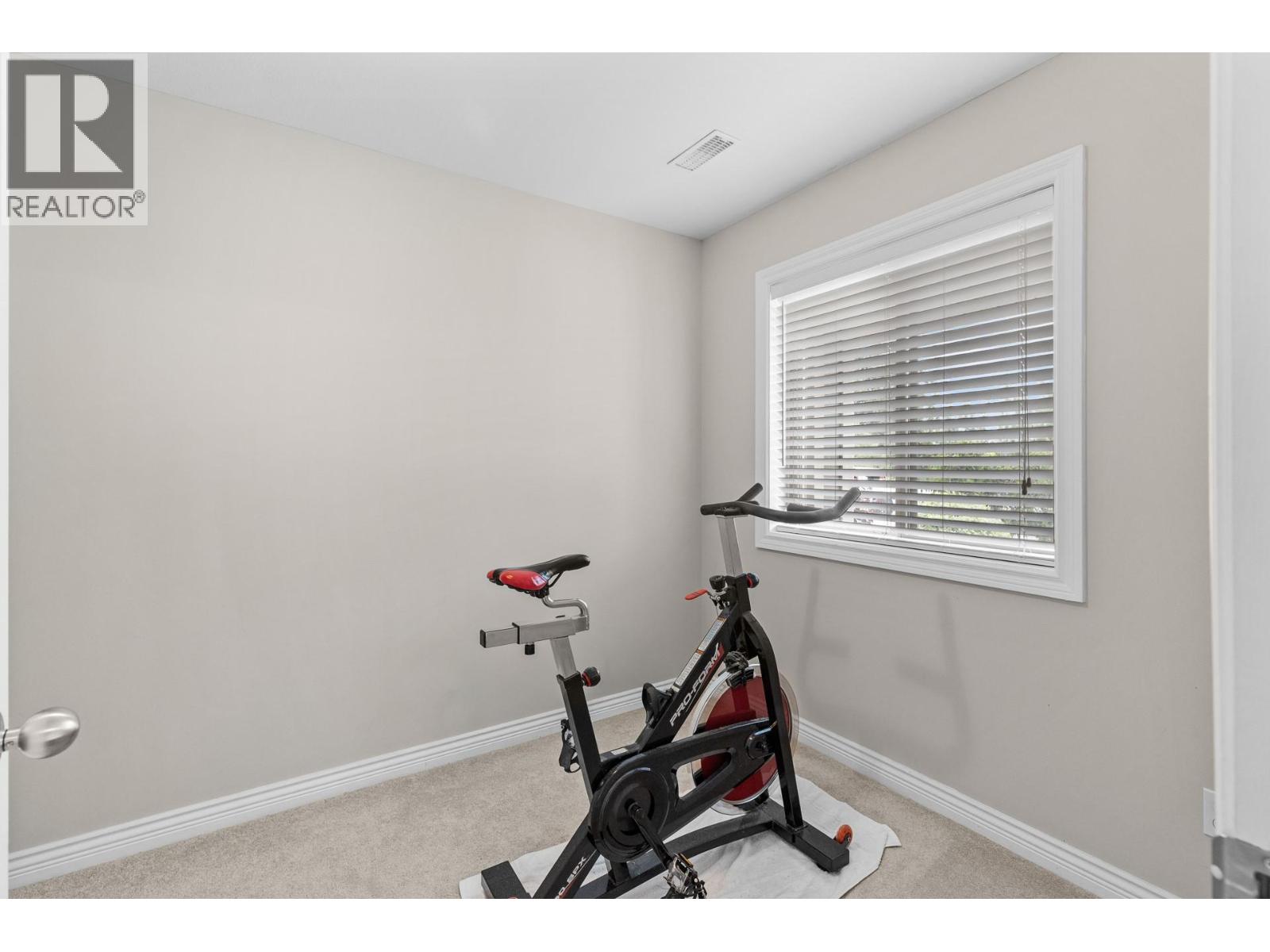2042 Moonbeam Close, West Kelowna, British Columbia  V1Z 3X9 - Photo 60 - 10390011