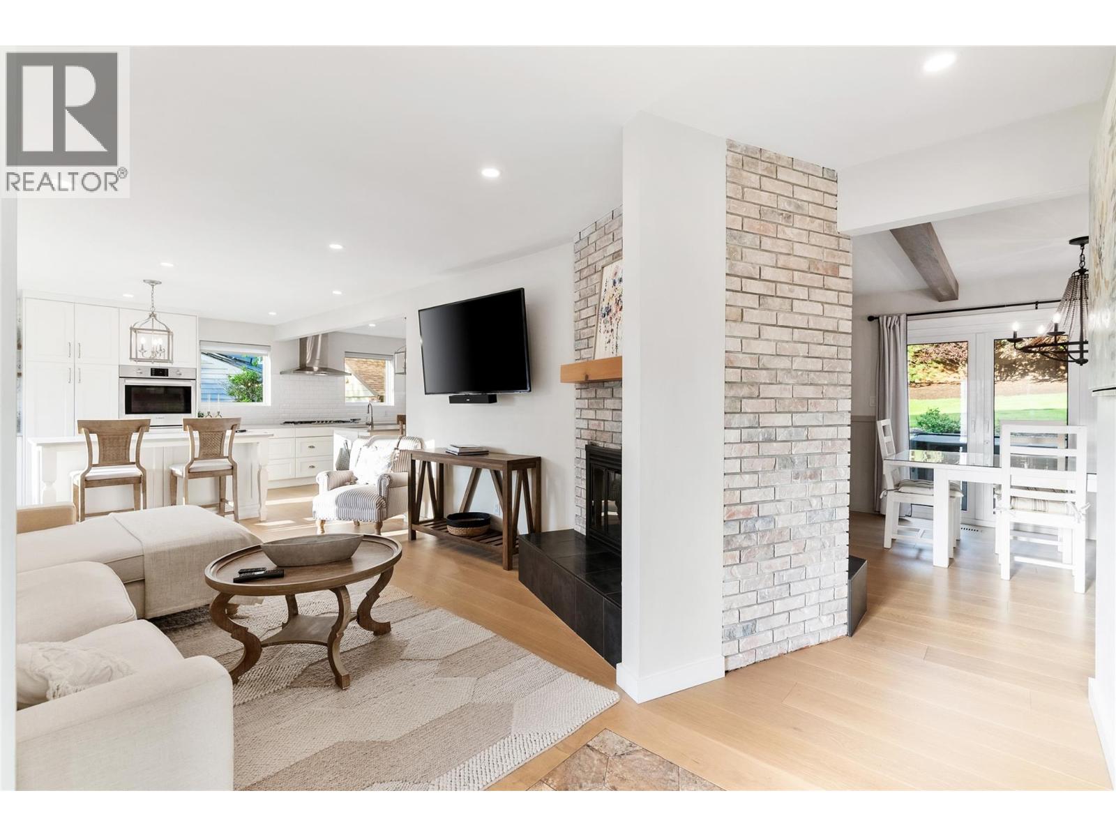 4471 Nottingham Road, Kelowna, British Columbia  V1W 1V1 - Photo 3 - 10389453