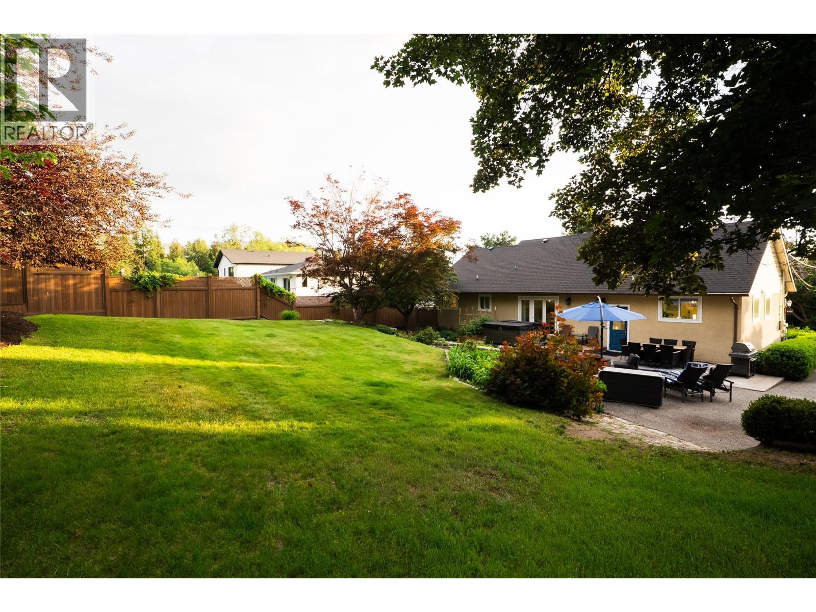 4471 Nottingham Road, Kelowna, British Columbia  V1W 1V1 - Photo 47 - 10389453