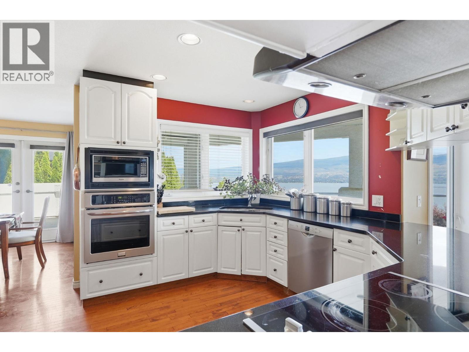 1277 Menu Road, West Kelowna, British Columbia  V1Z 2J6 - Photo 15 - 10390657