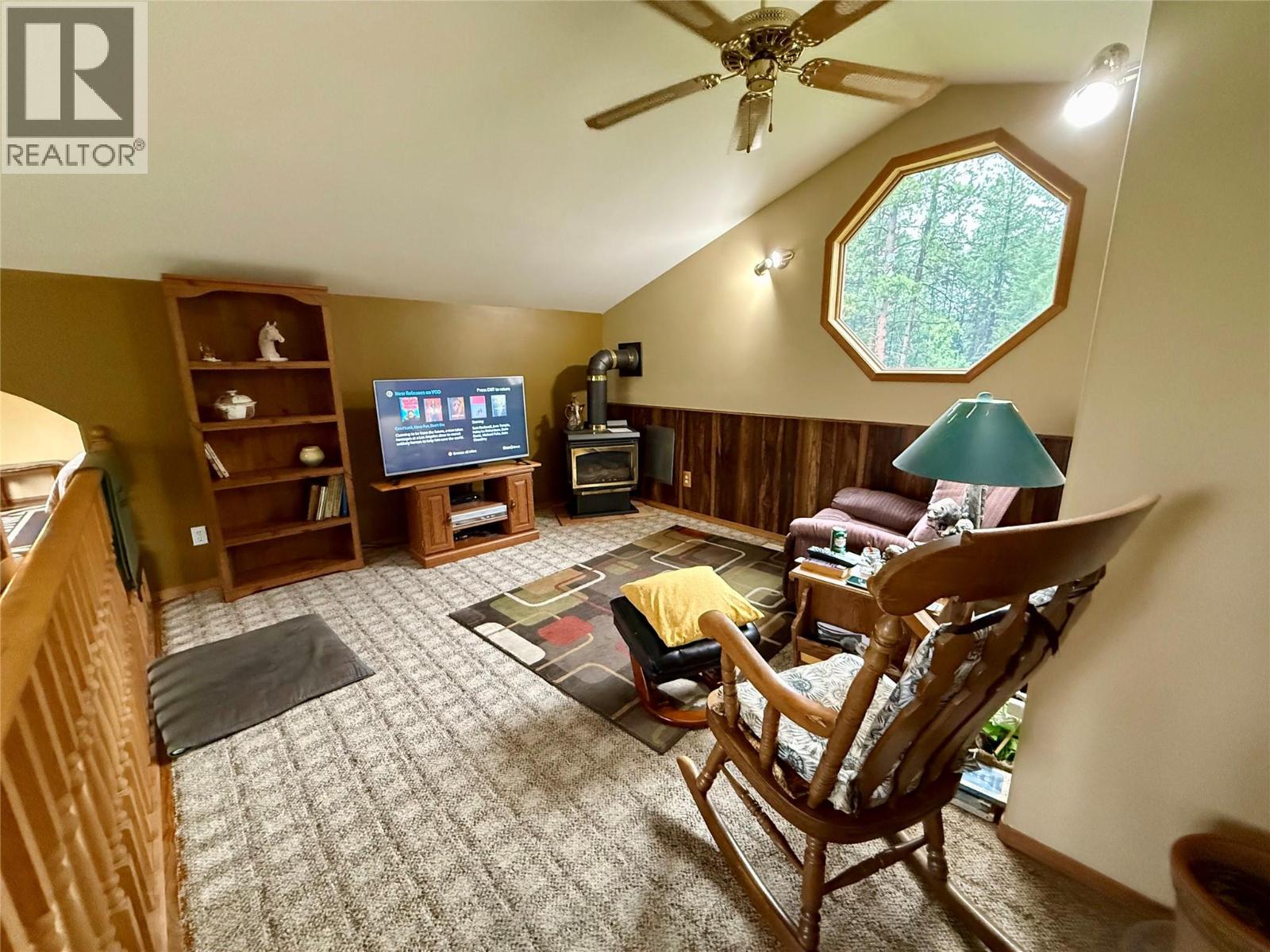 8110 Wycliffe Road, Cranbrook, British Columbia  V1C 7C7 - Photo 10 - 10390421