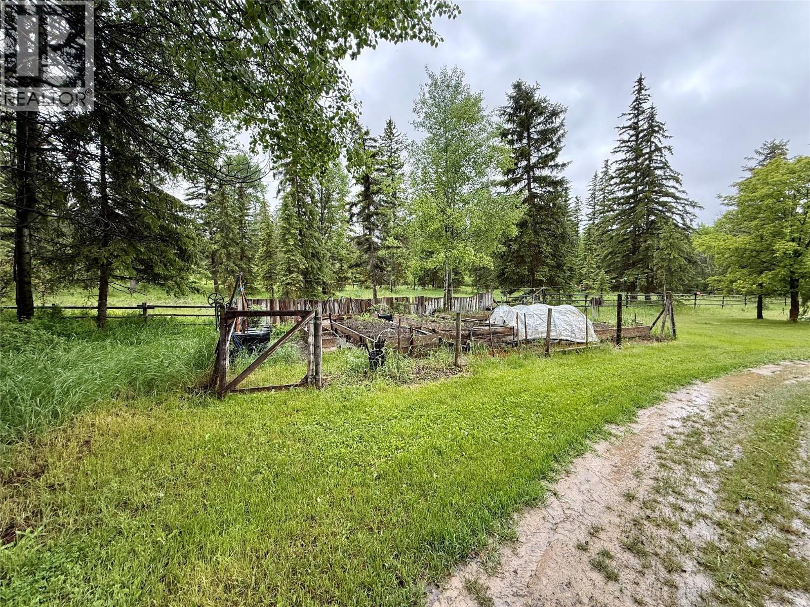 8110 Wycliffe Road, Cranbrook, British Columbia  V1C 7C7 - Photo 26 - 10390421