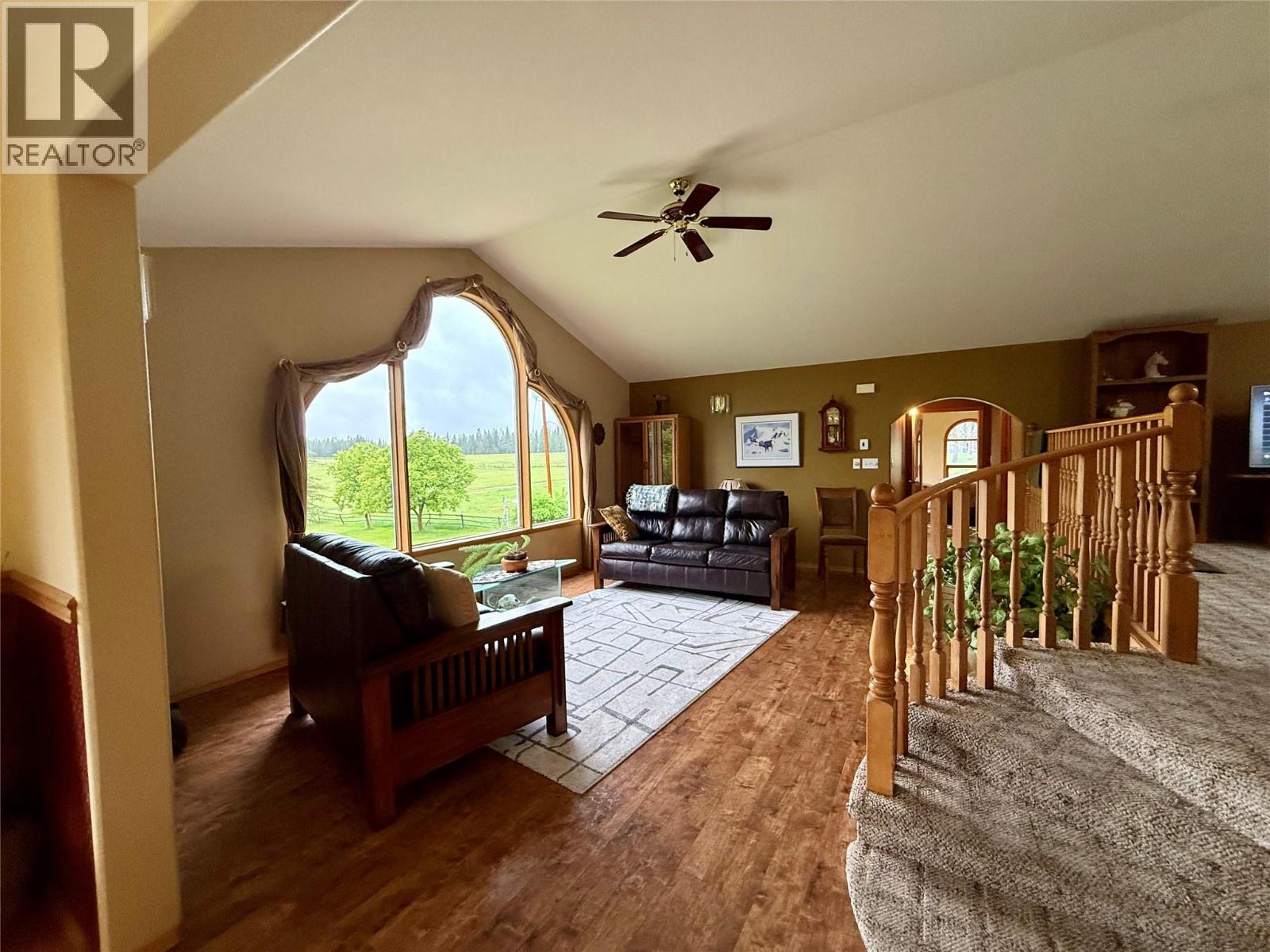 8110 Wycliffe Road, Cranbrook, British Columbia  V1C 7C7 - Photo 9 - 10390421