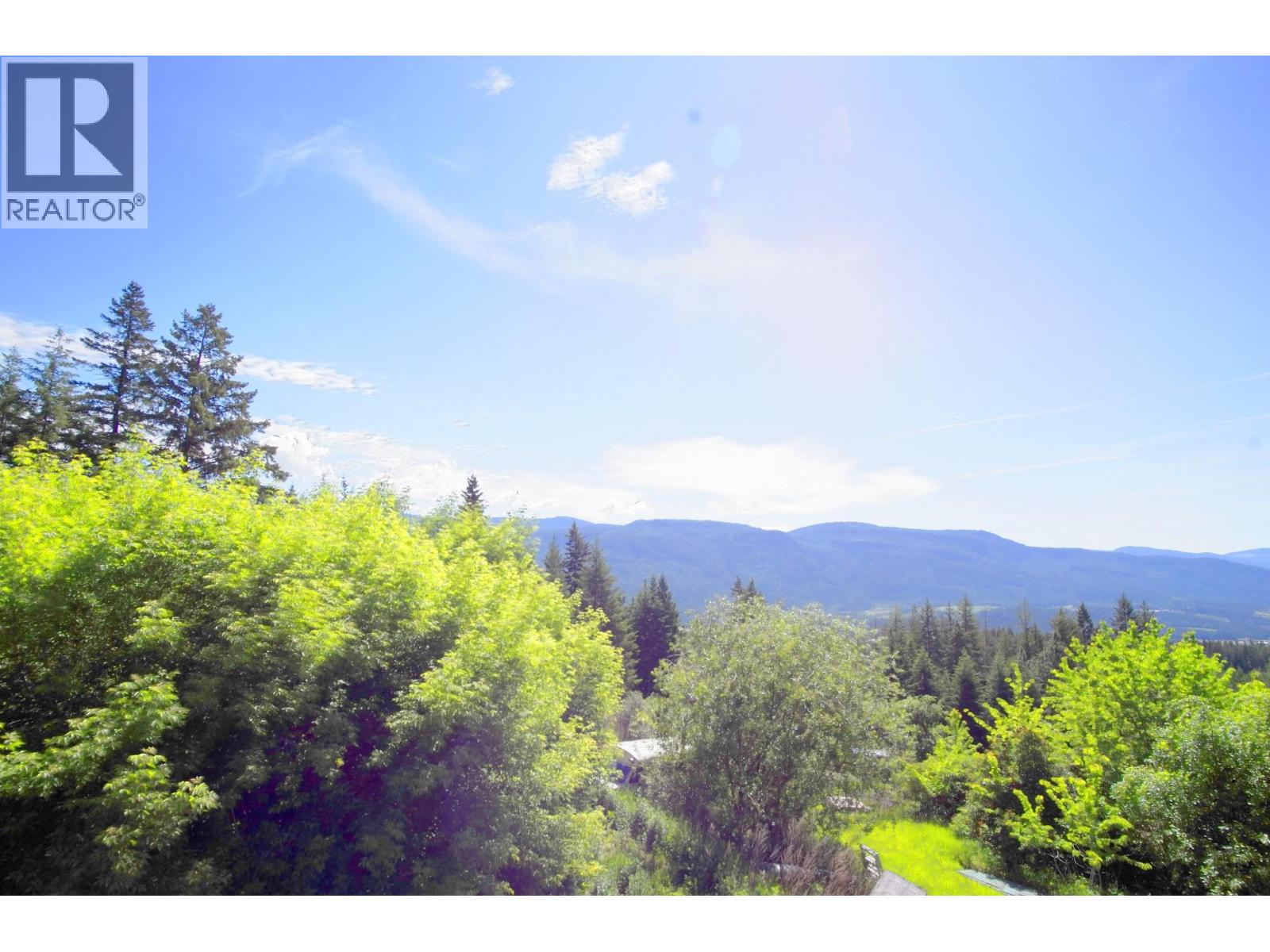 408 Grandview Bench Road, Grindrod, British Columbia  V0E 1Y0 - Photo 6 - 10390531