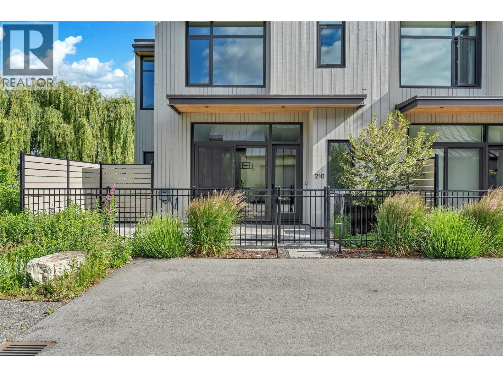 210 Anna Avenue, Naramata, British Columbia  V0H 1N1 - Photo 49 - 10390444