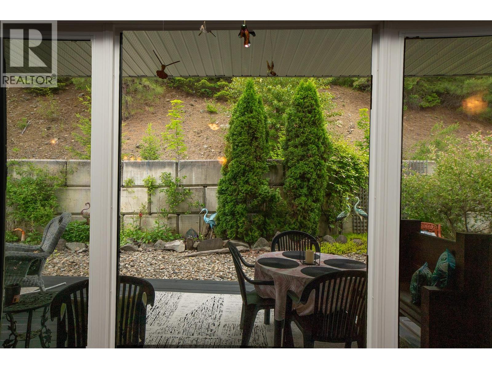 420 20th Avenue N Unit# 17, Creston, British Columbia  V0B 1G0 - Photo 10 - 10390624