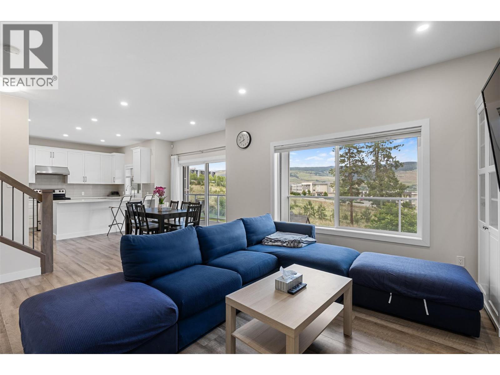 695 Concordia Street, Kelowna, British Columbia  V1V 0A9 - Photo 3 - 10390584