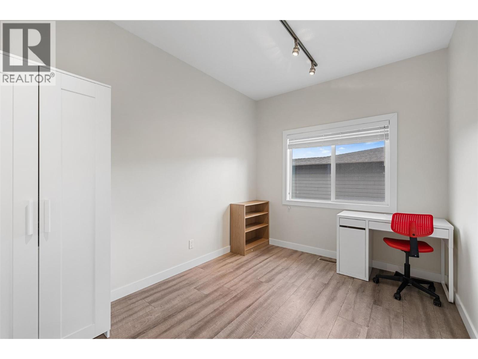 695 Concordia Street, Kelowna, British Columbia  V1V 0A9 - Photo 38 - 10390584