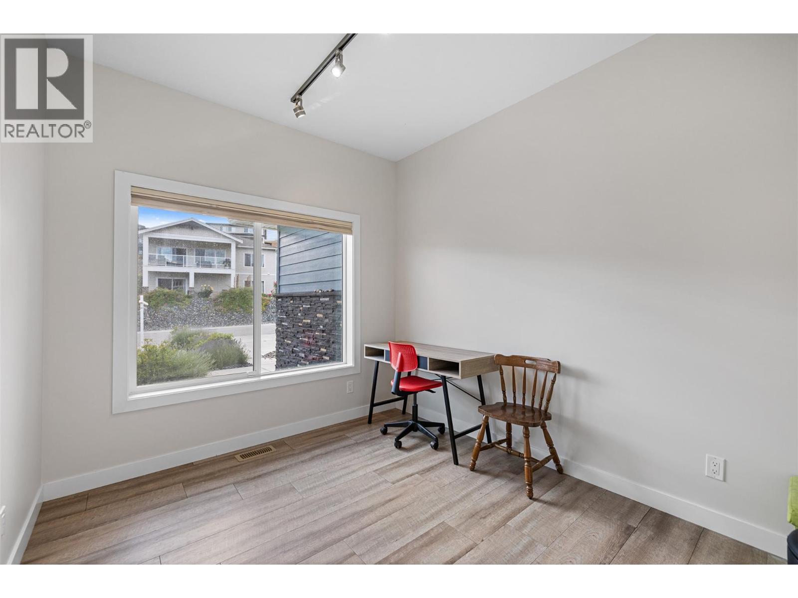 695 Concordia Street, Kelowna, British Columbia  V1V 0A9 - Photo 39 - 10390584