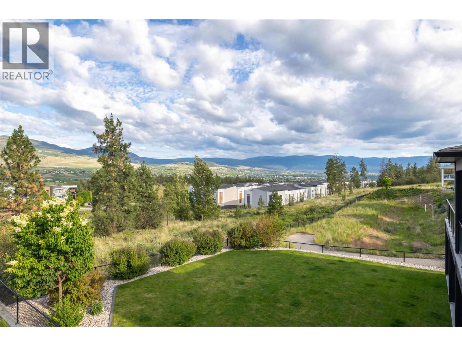 695 Concordia Street, Kelowna, British Columbia  V1V 0A9 - Photo 5 - 10390584