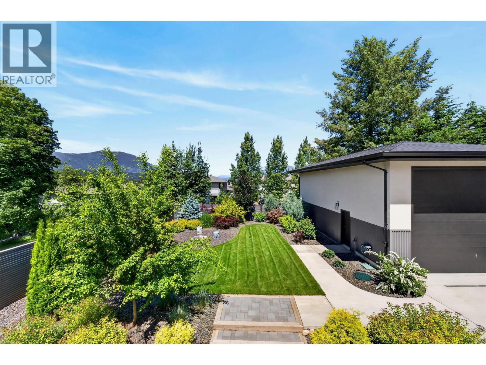 1201 20 Avenue Sw, Salmon Arm, British Columbia  V1E 1L6 - Photo 11 - 10389411