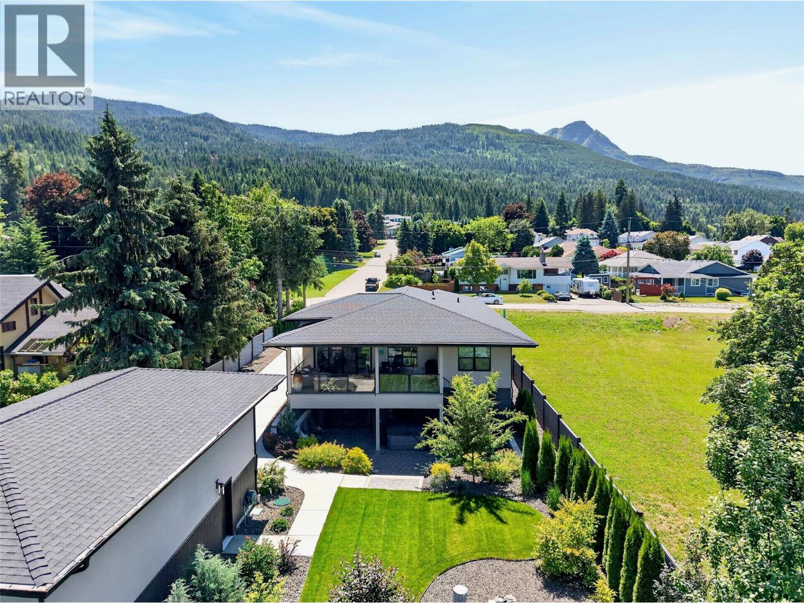 1201 20 Avenue Sw, Salmon Arm, British Columbia  V1E 1L6 - Photo 66 - 10389411