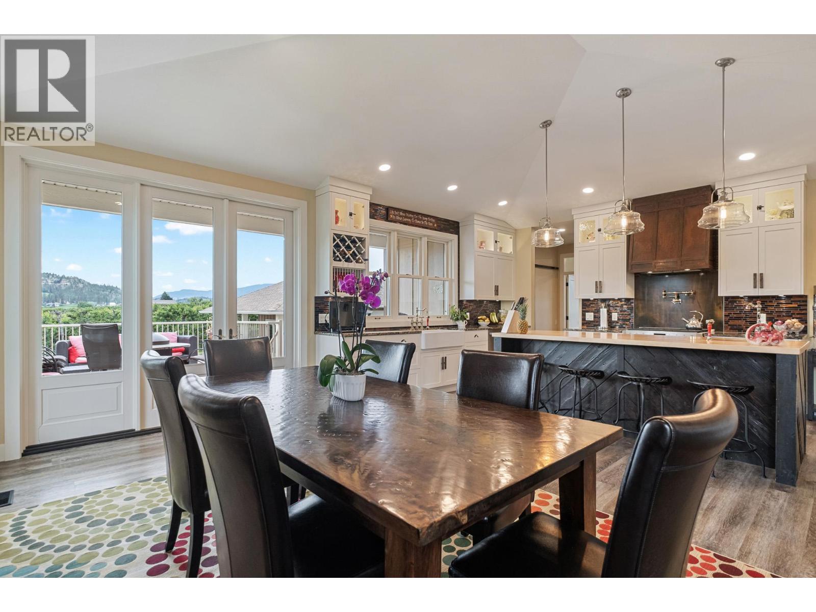 2400 Longhill Road, Kelowna, British Columbia  V1V 2G3 - Photo 19 - 10389273