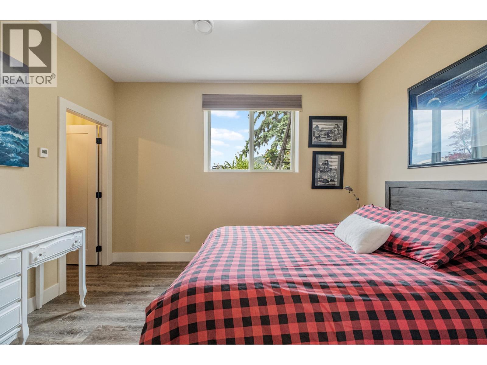 2400 Longhill Road, Kelowna, British Columbia  V1V 2G3 - Photo 47 - 10389273