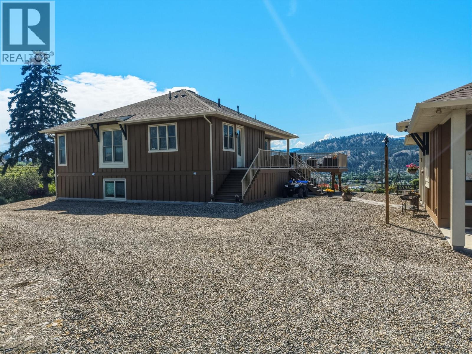 2400 Longhill Road, Kelowna, British Columbia  V1V 2G3 - Photo 64 - 10389273