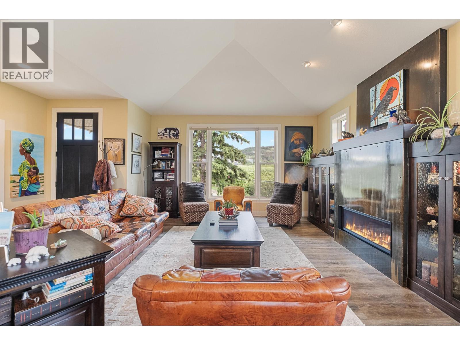 2400 Longhill Road, Kelowna, British Columbia  V1V 2G3 - Photo 9 - 10389273