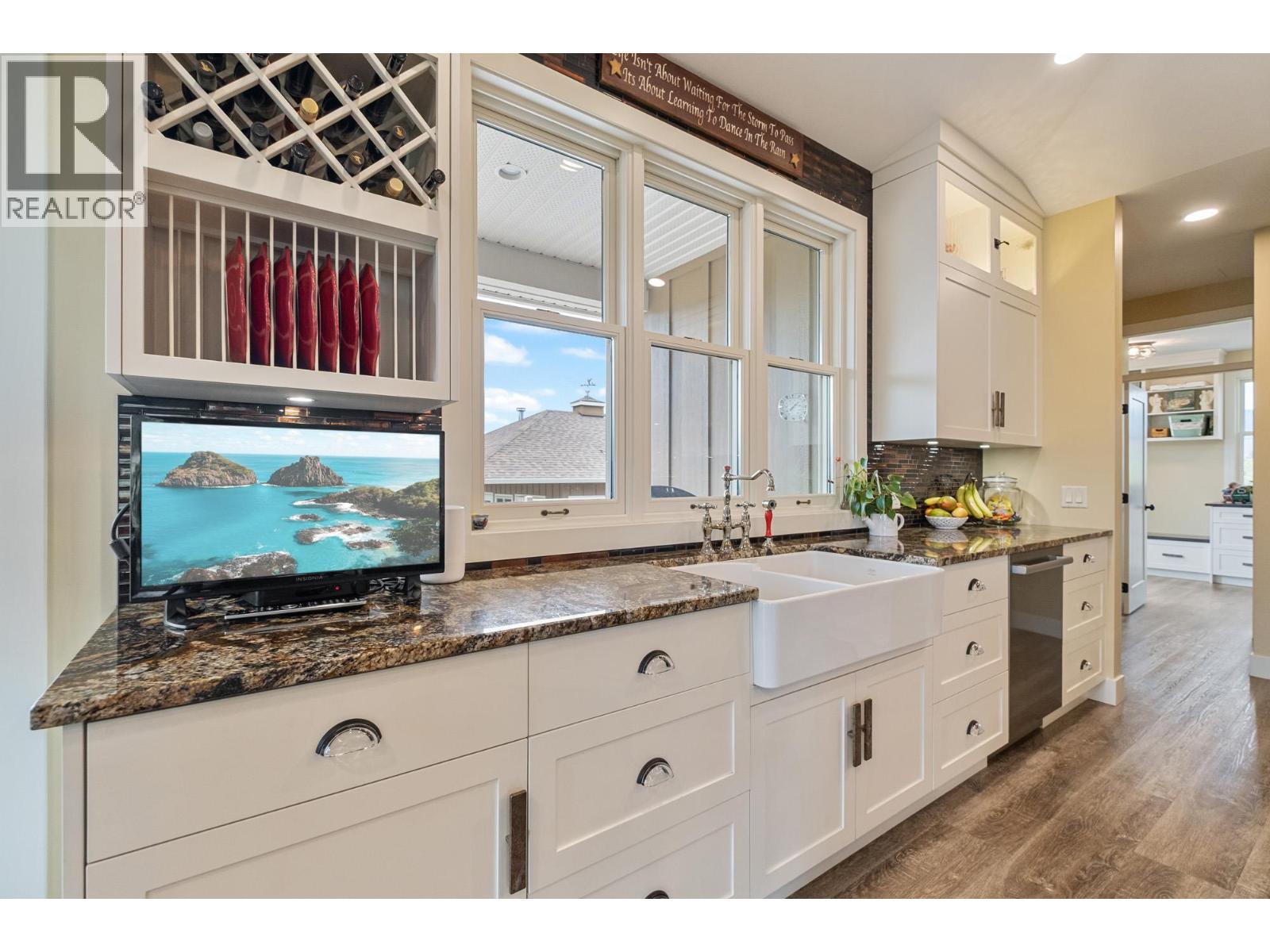 2400 Longhill Road, Kelowna, British Columbia  V1V 2G3 - Photo 23 - 10389272