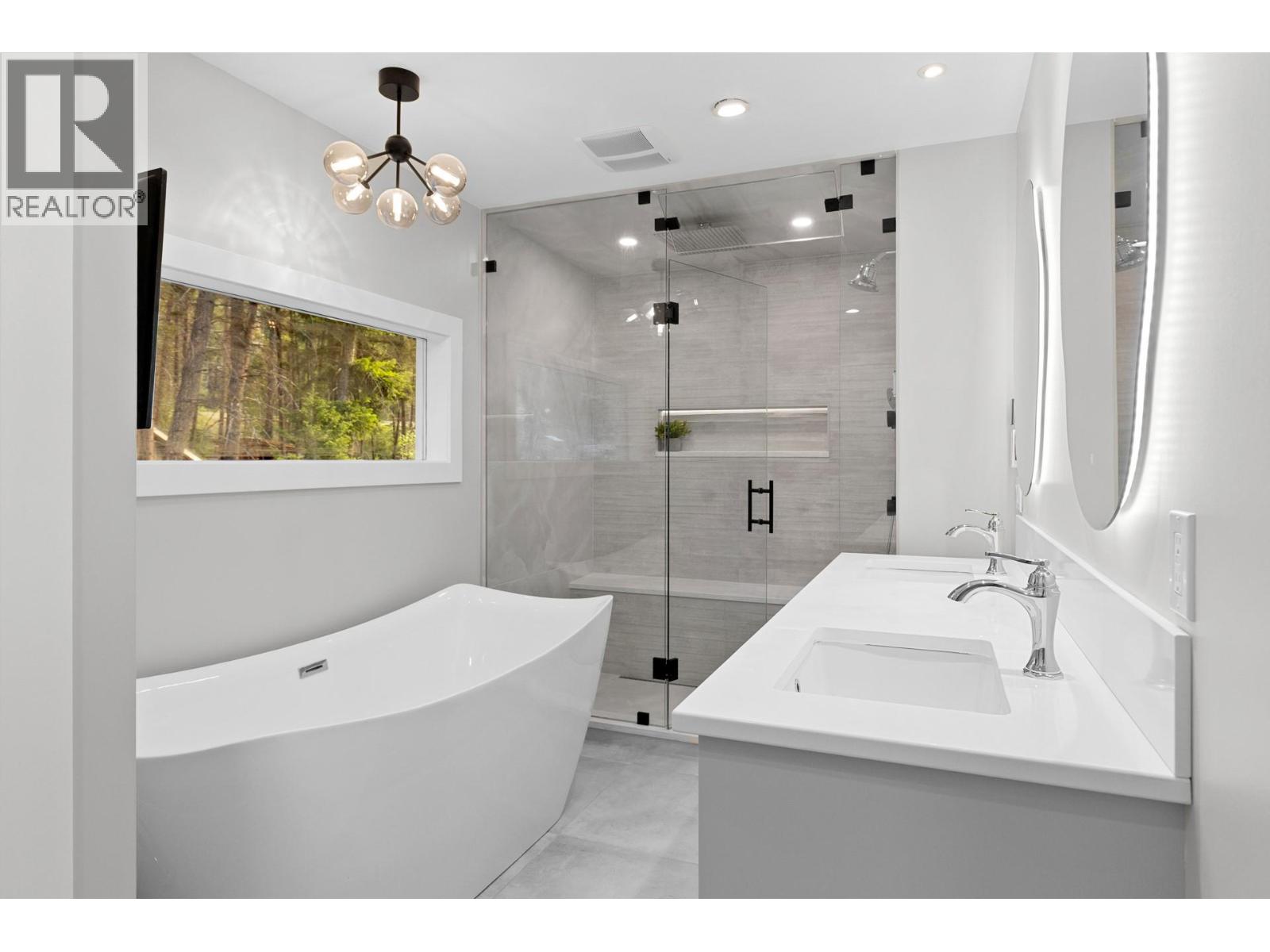 7654 Falcon Ridge Crescent, Kelowna, British Columbia  V1P 1J1 - Photo 31 - 10389870