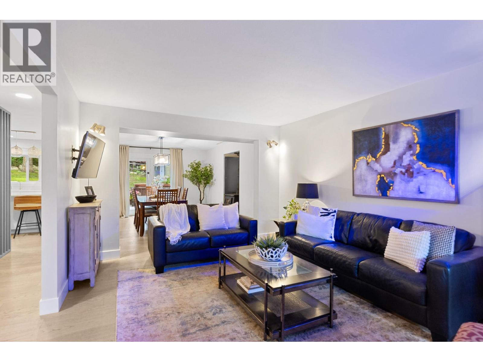 7654 Falcon Ridge Crescent, Kelowna, British Columbia  V1P 1J1 - Photo 5 - 10389870