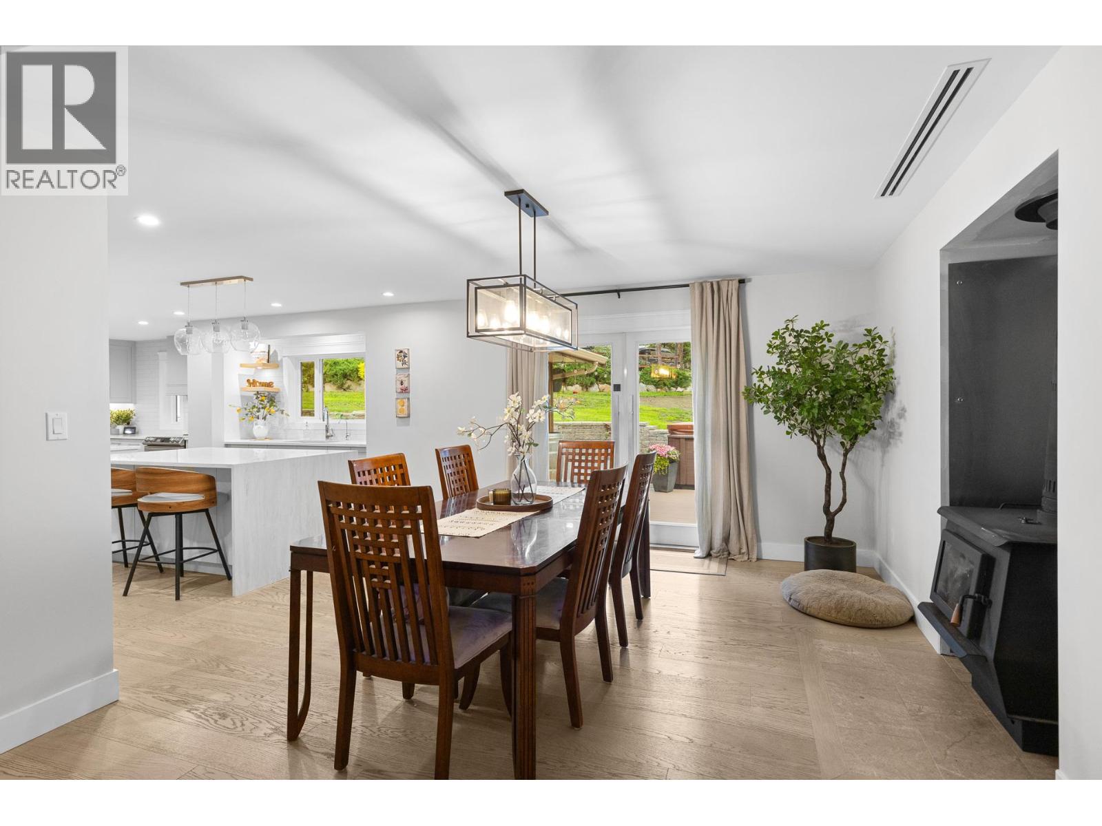 7654 Falcon Ridge Crescent, Kelowna, British Columbia  V1P 1J1 - Photo 6 - 10389870