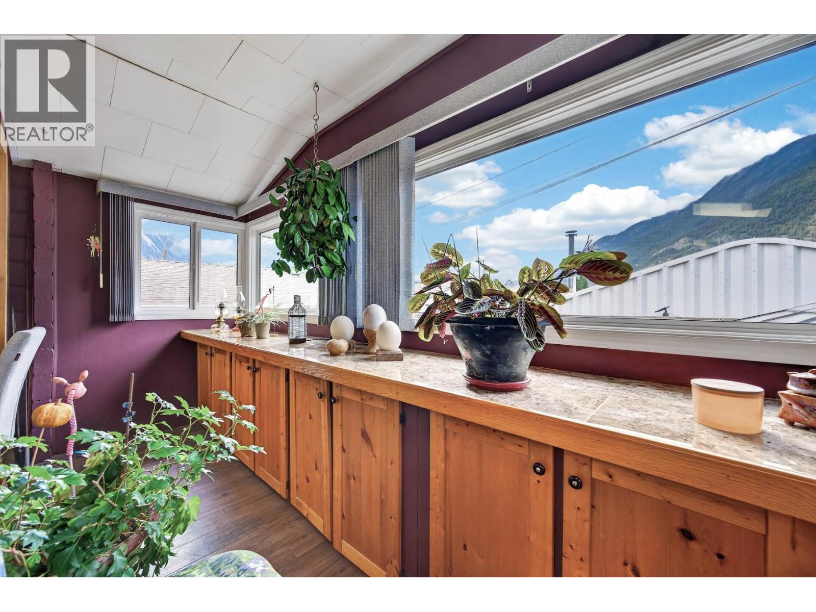 1477 Main Street, Lillooet, British Columbia  V0K 1V0 - Photo 12 - 10390570