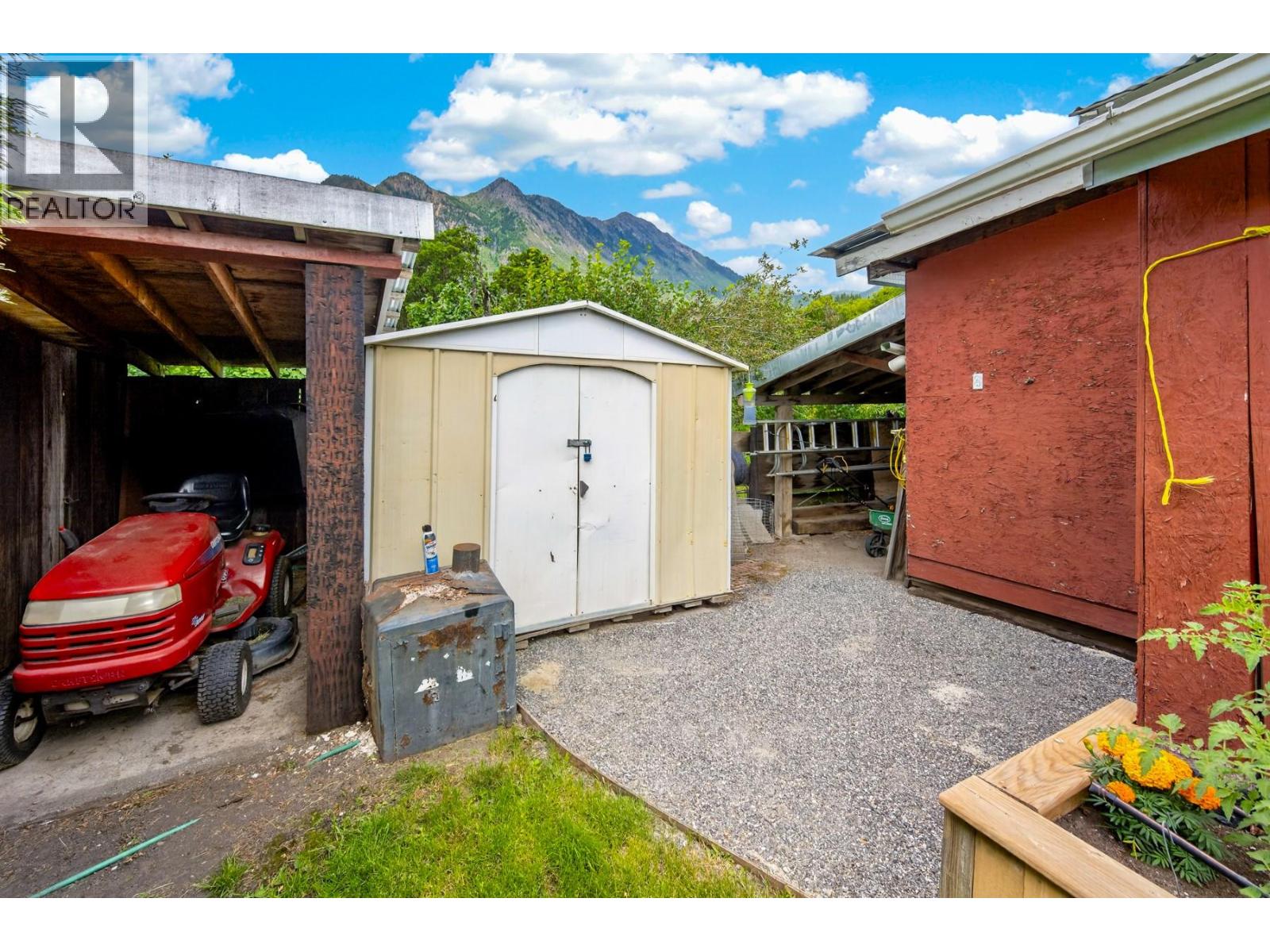 1477 Main Street, Lillooet, British Columbia  V0K 1V0 - Photo 38 - 10390570