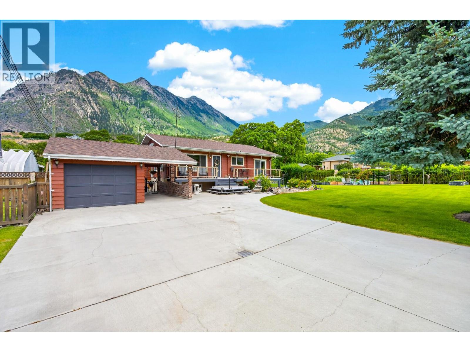 1477 Main Street, Lillooet, British Columbia  V0K 1V0 - Photo 40 - 10390570