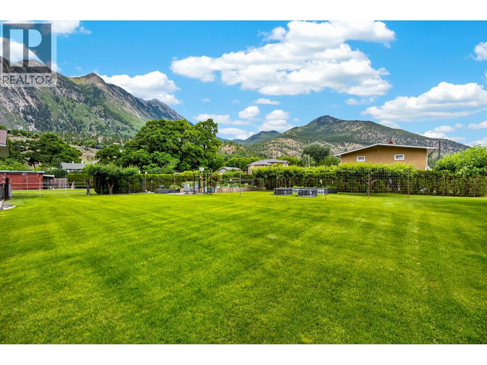 1477 Main Street, Lillooet, British Columbia  V0K 1V0 - Photo 46 - 10390570